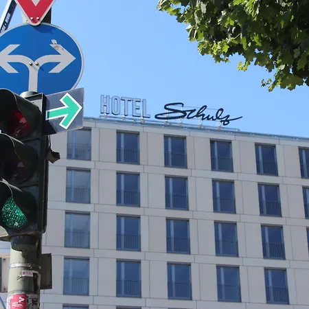 Hotel Schulz At The East Side Gallery 3*