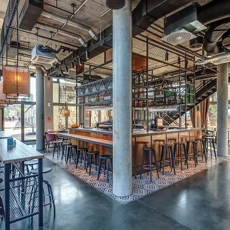 Schulz At The East Side Gallery 3* Berlin