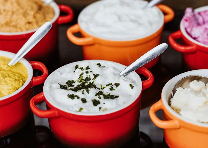 Schulz At The East Side Gallery 3*