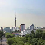 슐츠 월 앳 이스트 사이드 갤러리