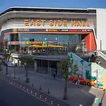 호텔 슐츠 월 앳 이스트 사이드 갤러리